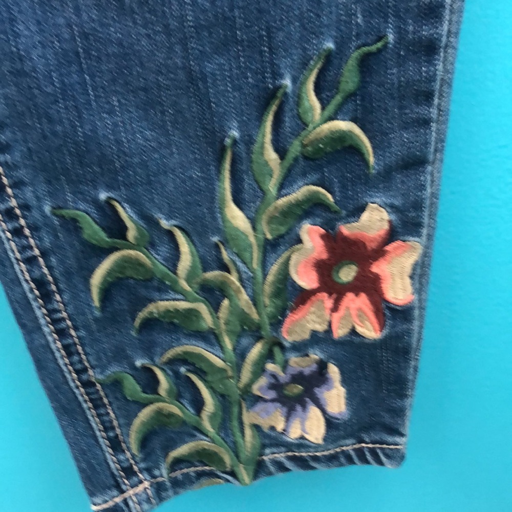 Embroidered Floral Jeans Boho Festival Straight Leg Size 6 Baccini - Picture 7 of 16
